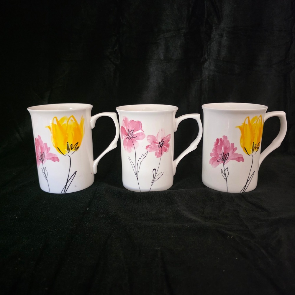 Stechcol Gracie Bone China Mugs Set of 3 Floral Watercolor Tulips Peony Romantic
